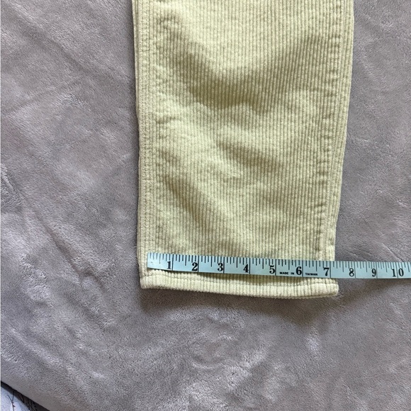 PacSun Light Green Corduroy Pants 90s boyfriend style - Picture 3 of 9